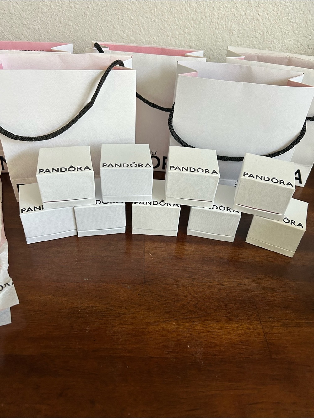 Pandora White and Pink Mini Gift Bags with Jewelry Boxes - Picture 9 of 11